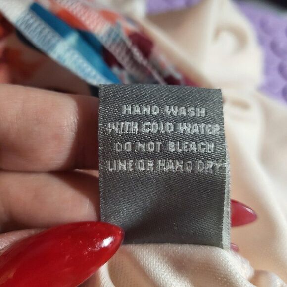 Charlotte Russe Strappy "Splendour Day" Floral Dress - Picture 11 of 12